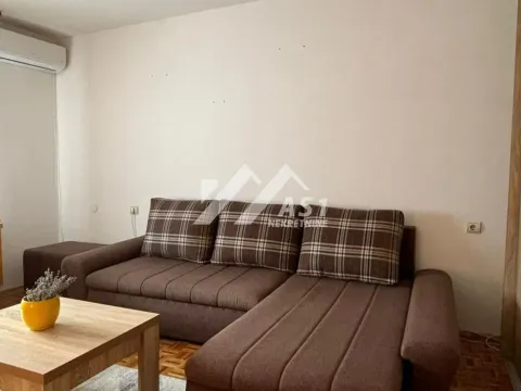 Izdavanje, jednosoban stan, 40m², Sajam, Novi Sad Sve Podlokacije - image 2