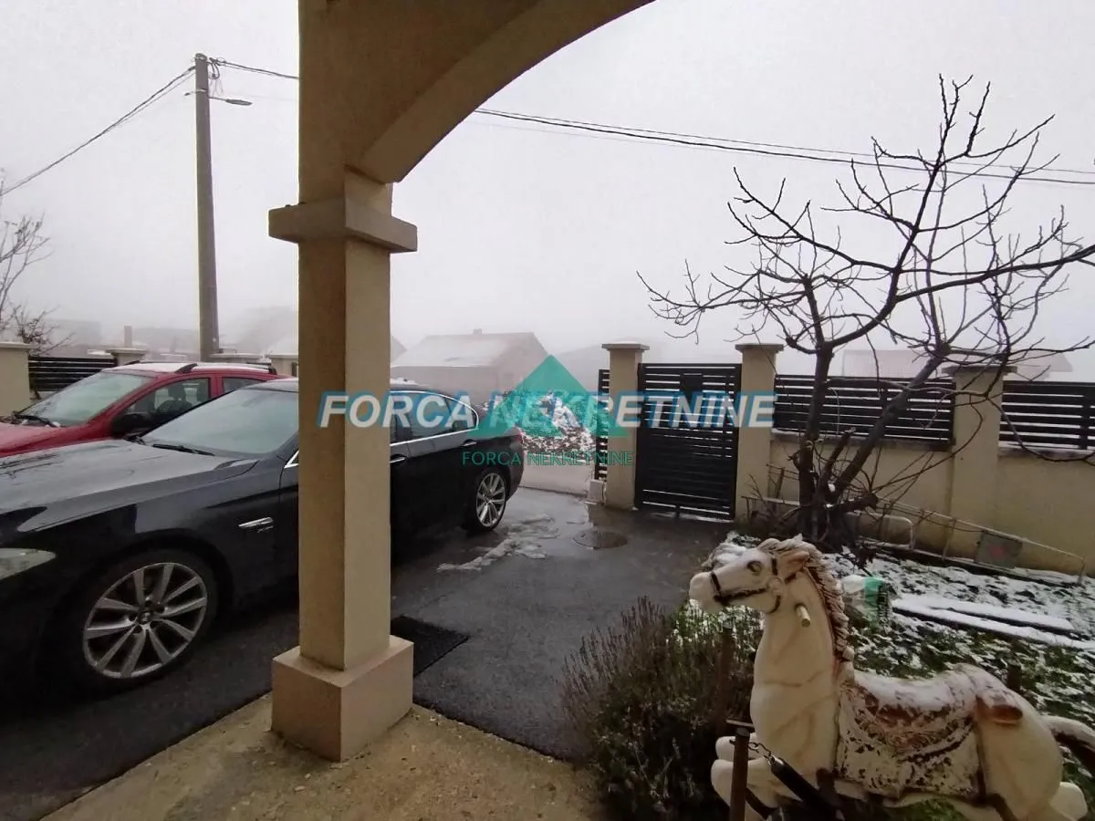 Prodaja, kuća, 431m², Višnjička Banja, Palilula Sve Podlokacije