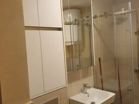 Prodaja, dvosoban stan, 70m², Budva, Crna Gora - image 5