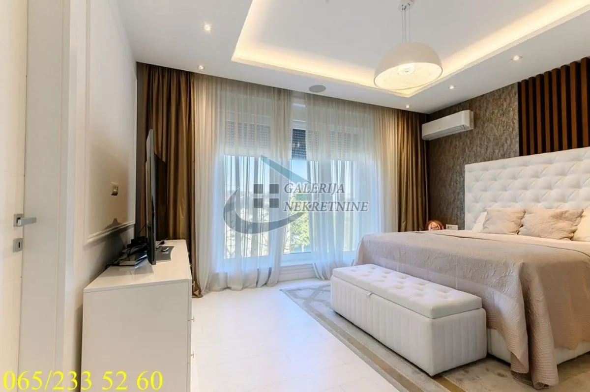 Sale, two bedroom apartment, 131m², Savski Venac, Beograd