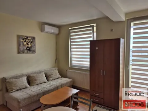 Izdavanje, garsonjera, 26m², Kej, Novi Sad Sve Podlokacije - image 2