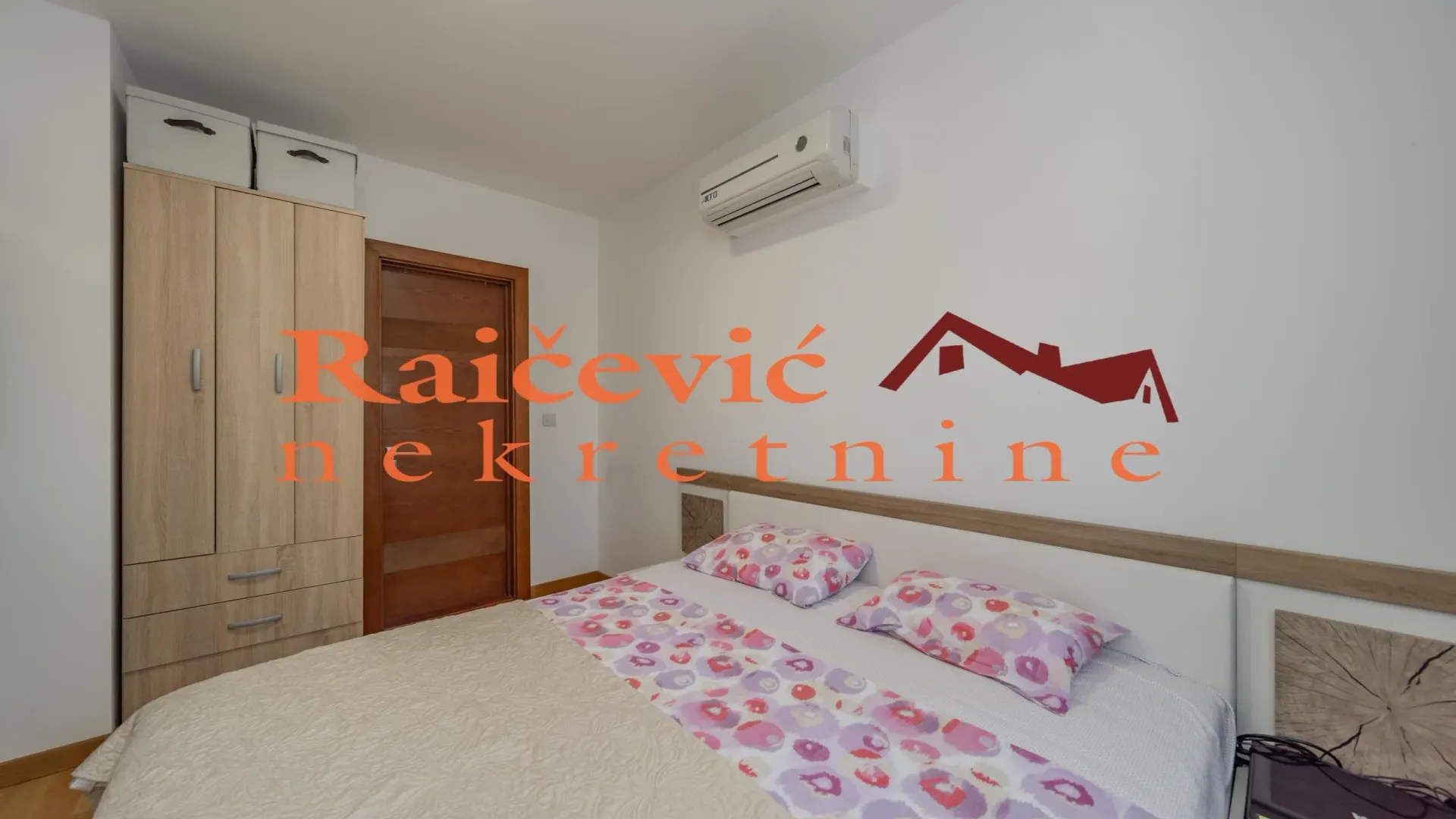 Prodaja, trosoban stan, 87m², Zvezdara Sve Podlokacije, Beograd