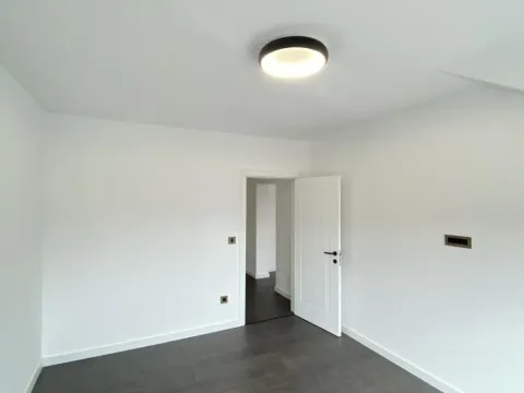 Sale, four bedroom apartment, 91m², Banatić, Novi Sad Sve Podlokacije - image 4