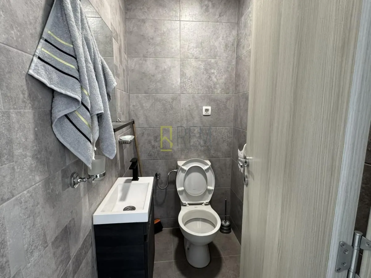 Rent, office space, 50m², Lepa Kata, Podgorica