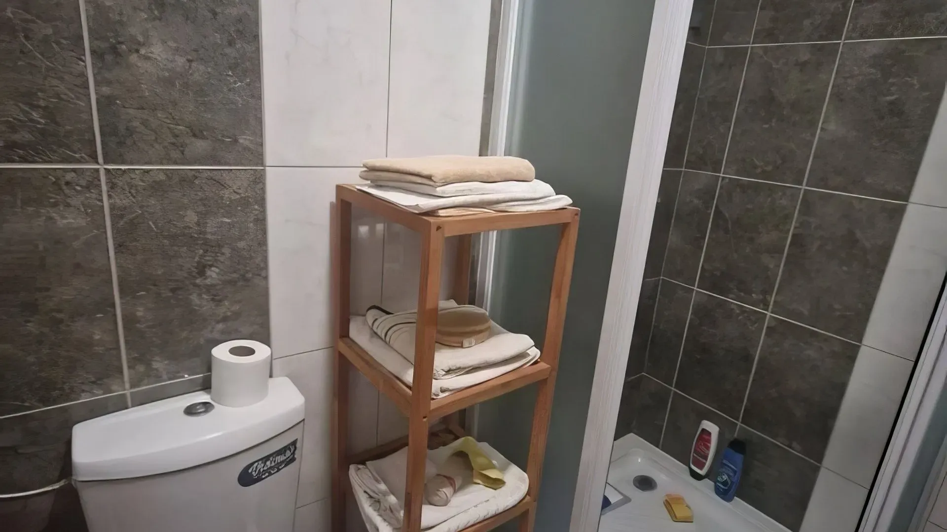 Prodaja, garsonjera, 37m², Centar, Budva