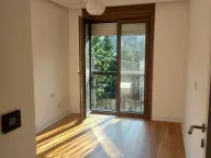 Izdavanje, poslovni prostor, 78m², Zvezdara Sve Podlokacije, Beograd - image 2