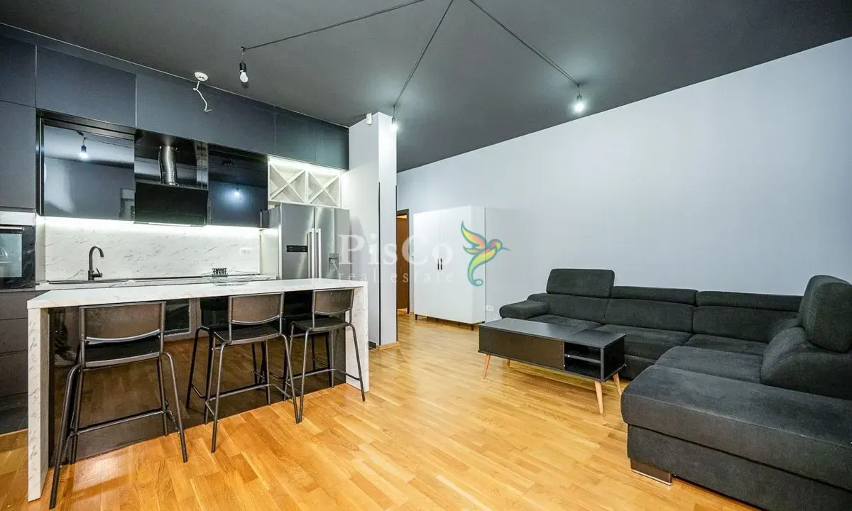 Izdavanje, jednosoban stan, 63m², Momišići, Podgorica