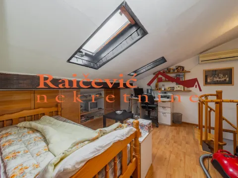 Prodaja, trosoban stan, 80m², Čukarica, Beograd - image 16