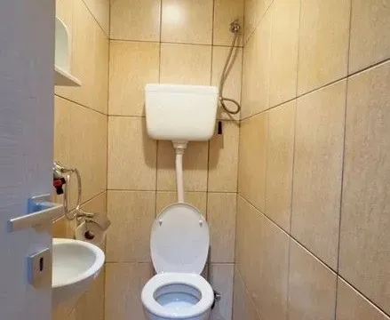 Rent, three bedroom apartment, 110m², Preko Morače, Podgorica - image 11