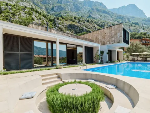 Prodaja, kuća, 419m², Dobrota, Kotor - image 9