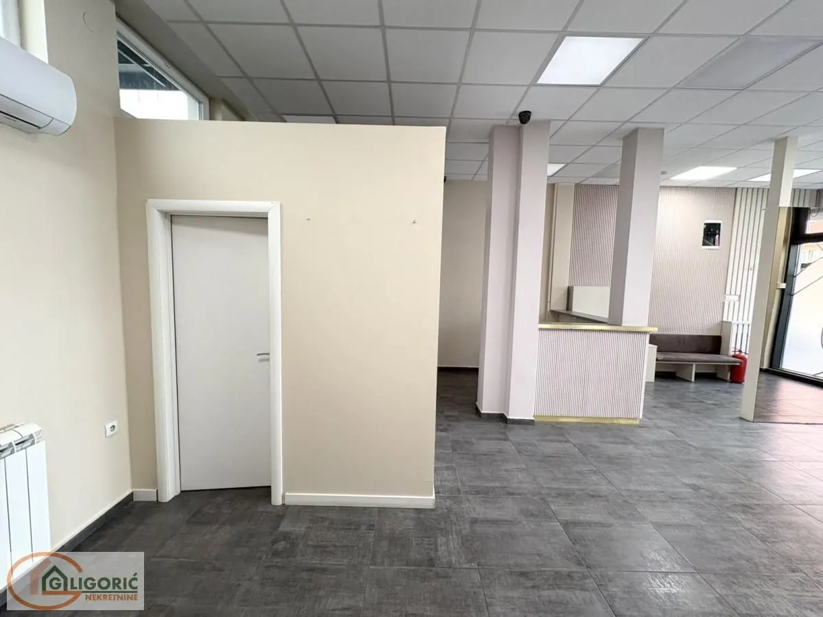 Rent, office space, 90m², Crveni Krst, Beograd