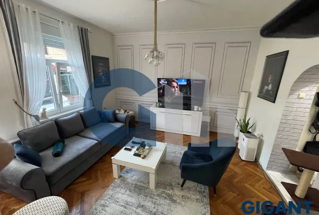 Prodaja, trosoban stan, 69m², Đeram Pijaca, Beograd