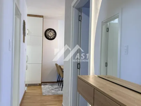 Izdavanje, dvosoban stan, 50m², Avijatičarsko naselje, Novi Sad Sve Podlokacije - image 8