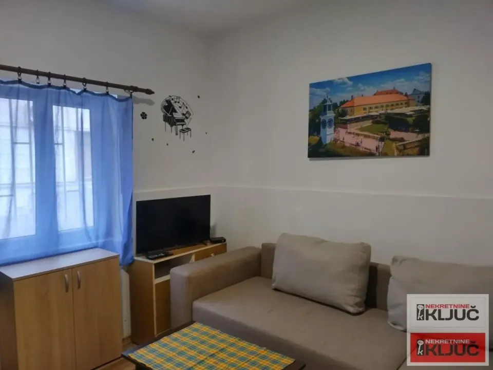 Rent, one bedroom apartment, 28m², Centar, Novi Sad