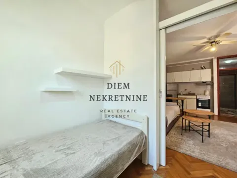 Rent, one bedroom apartment, 37m², Centar, Bar - image 8