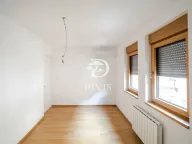 Prodaja, trosoban stan, 73m², Neimar, Vračar Sve Podlokacije - image 2