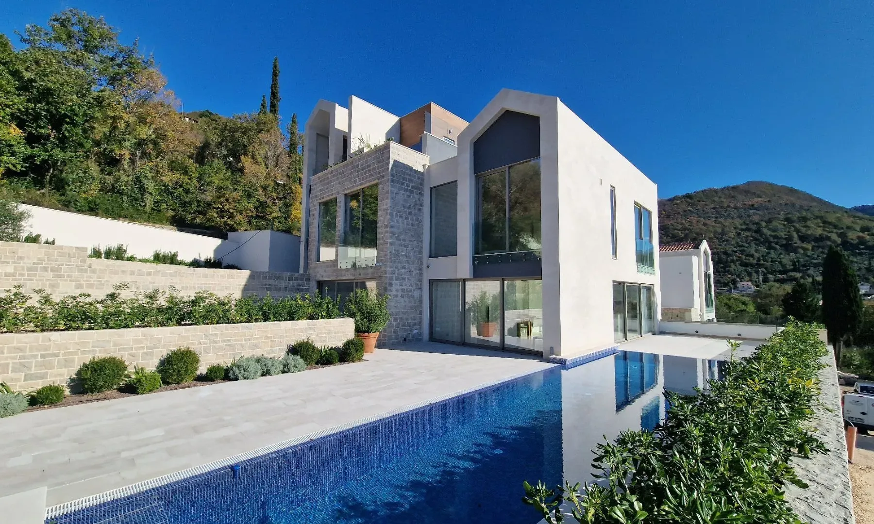 Sale, house, 560m², Donja Lastva, Tivat