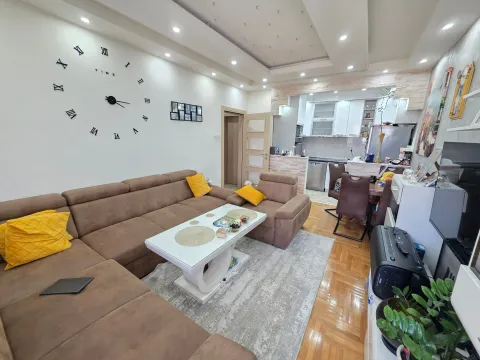 Prodaja, dvosoban stan, 83m², Krivi Most, Podgorica - image 2