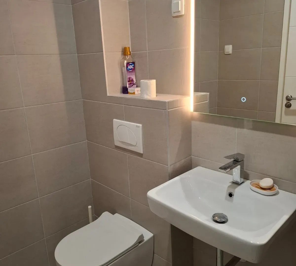 Rent, one bedroom apartment, 47m², Pobrežje, Podgorica