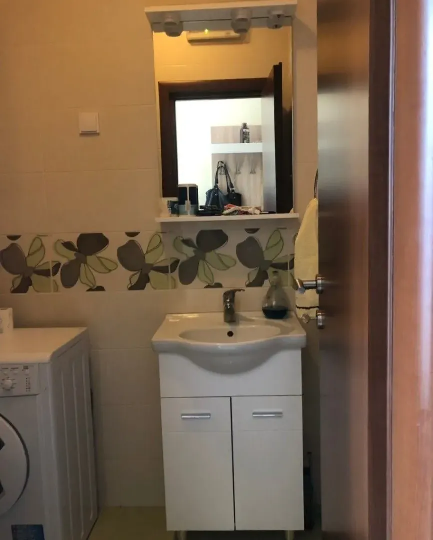 Rent, house, 128m², Stari Aerodrom, Podgorica