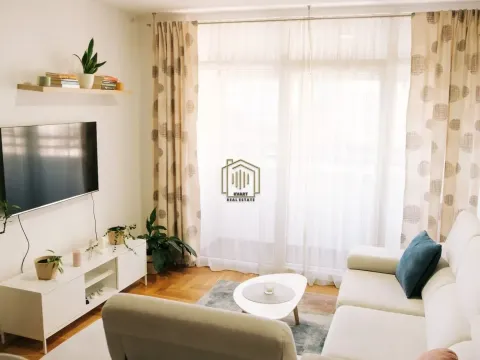 Rent, two bedroom apartment, 56m², Podgorica, Crna Gora - image 1