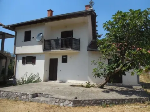 Prodaja, kuća, 161m², Donja Lastva, Tivat
