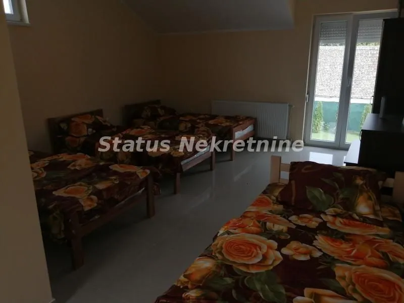 Rent, office space, 300m², Kać, Novi Sad Sve Podlokacije