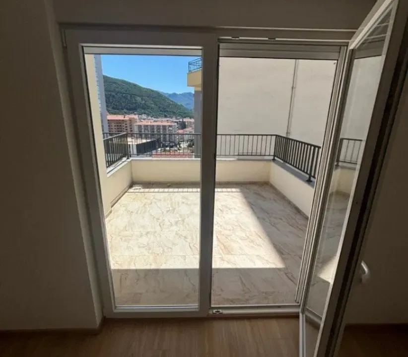 Prodaja, jednosoban stan, 65m², Dubovica, Budva