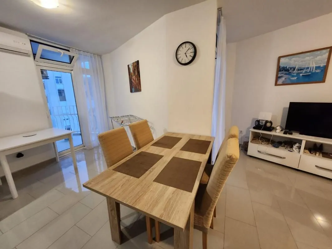 Prodaja, dvosoban stan, 75m², Igalo, Herceg Novi