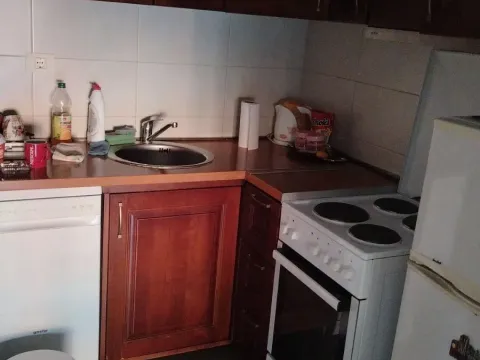 Izdavanje, garsonjera, 38m², City Kvart, Podgorica - image 2