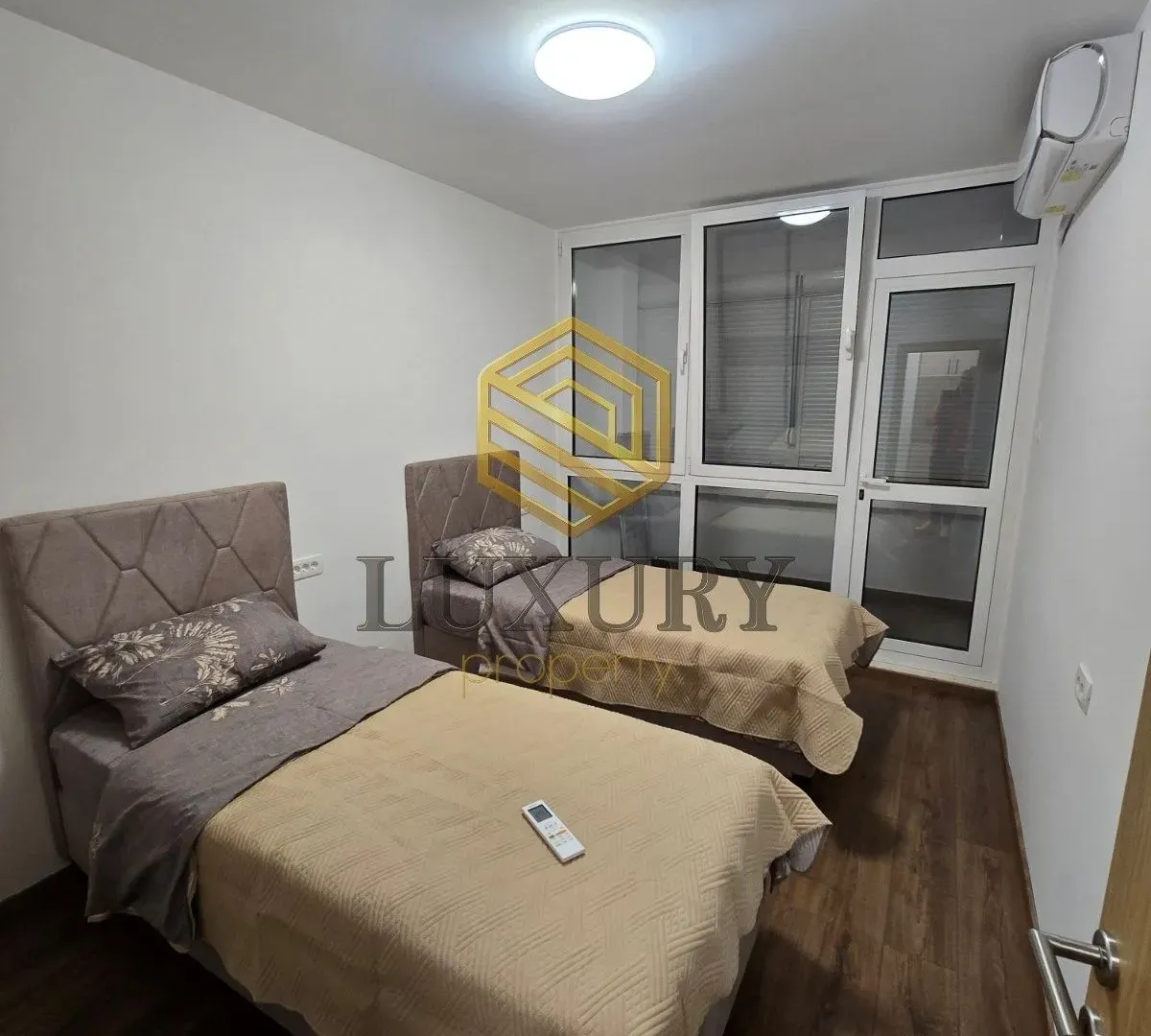 Izdavanje, trosoban stan, 103m², Tološka šuma, Podgorica