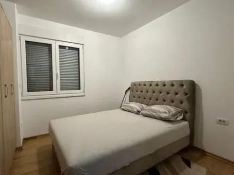 Rent, one bedroom apartment, 52m², Dalmatinska ulica, Podgorica - image 4