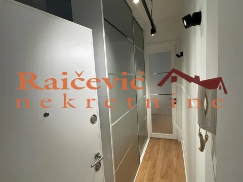 Prodaja, jednosoban stan, 33m², Stari Grad, Beograd - image 9