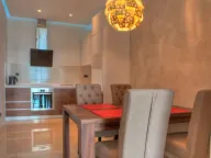 Prodaja, dvosoban stan, 95m², Centar, Budva - image 14