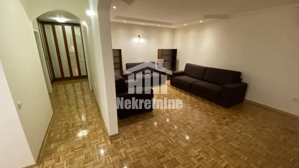 Izdavanje, trosoban stan, 93m², Stari Košutnjak, Rakovica