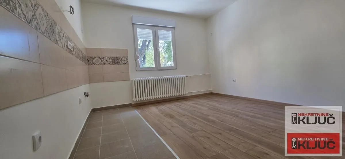 Prodaja, jednosoban stan, 37m², Sajmište, Novi Sad