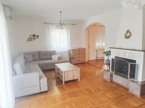 Rent, house, 140m², Zabjelo, Podgorica - image 4