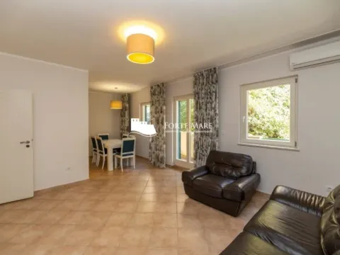 Sale, one bedroom apartment, 79m², Herceg Novi, Crna Gora - image 8