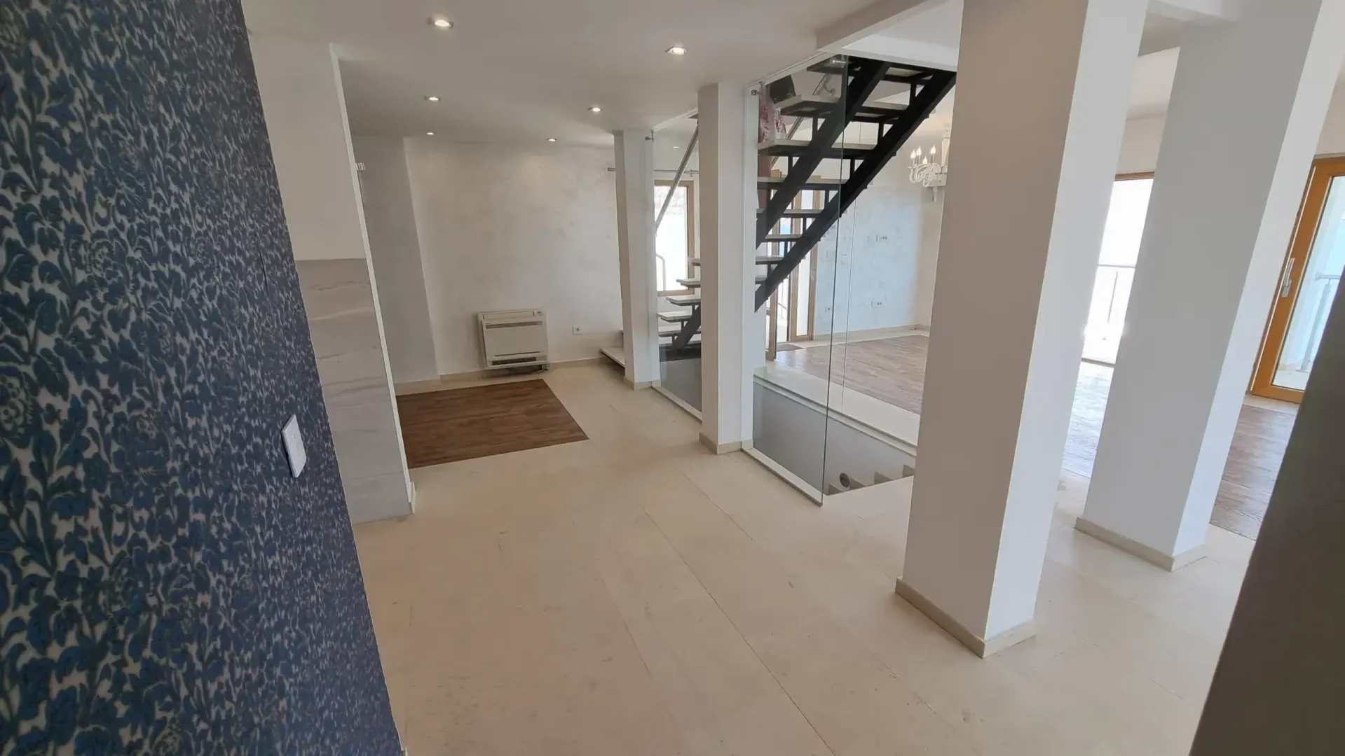 Prodaja, kuća, 300m², Tivat, Crna Gora