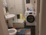 Izdavanje, trosoban stan, 65m², Centar, Novi Sad - image 10