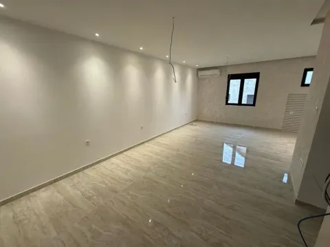 Sale, three bedroom apartment, 78m², Kava, Tivat - image 3