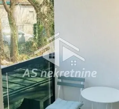 Izdavanje, dvosoban stan, 42m², Gradska Bolnica, Zvezdara Sve Podlokacije - image 7