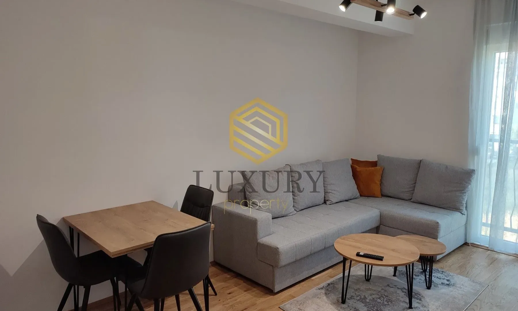 Rent, one bedroom apartment, 36m², Stari Aerodrom, Podgorica