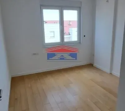 Prodaja, četvorosoban stan, 112m², Bulevar Evrope, Novi Sad Sve Podlokacije - image 12