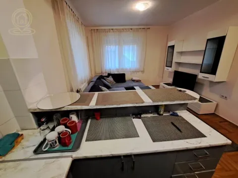 Sale, two bedroom apartment, 50m², Grbavica, Novi Sad Sve Podlokacije - image 3