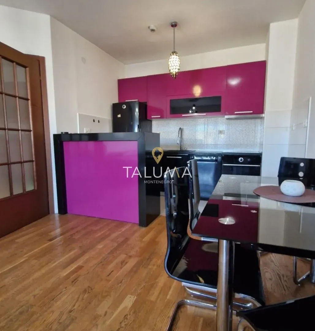 Rent, one bedroom apartment, 54m², City Kvart, Podgorica