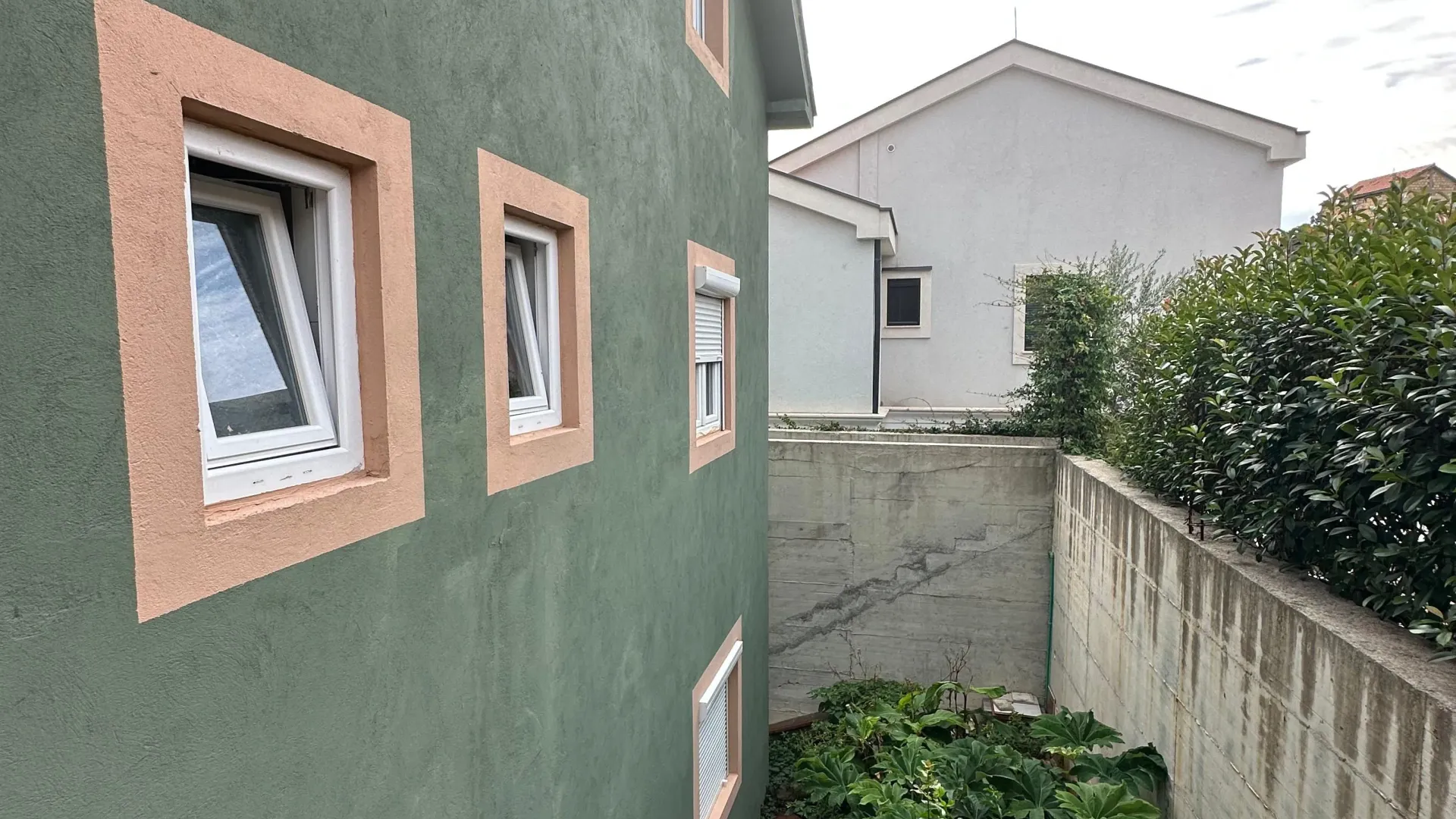 Prodaja, kuća, 180m², Krašići, Tivat