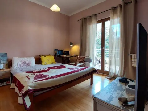 Prodaja, četvorosoban stan, 142m², Risan, Kotor - image 5