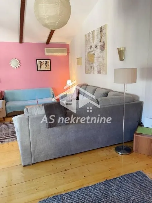 Rent, two bedroom apartment, 65m², Stari Grad, Beograd