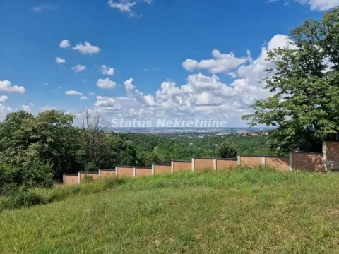 Zemljište in Sremska Kamenica